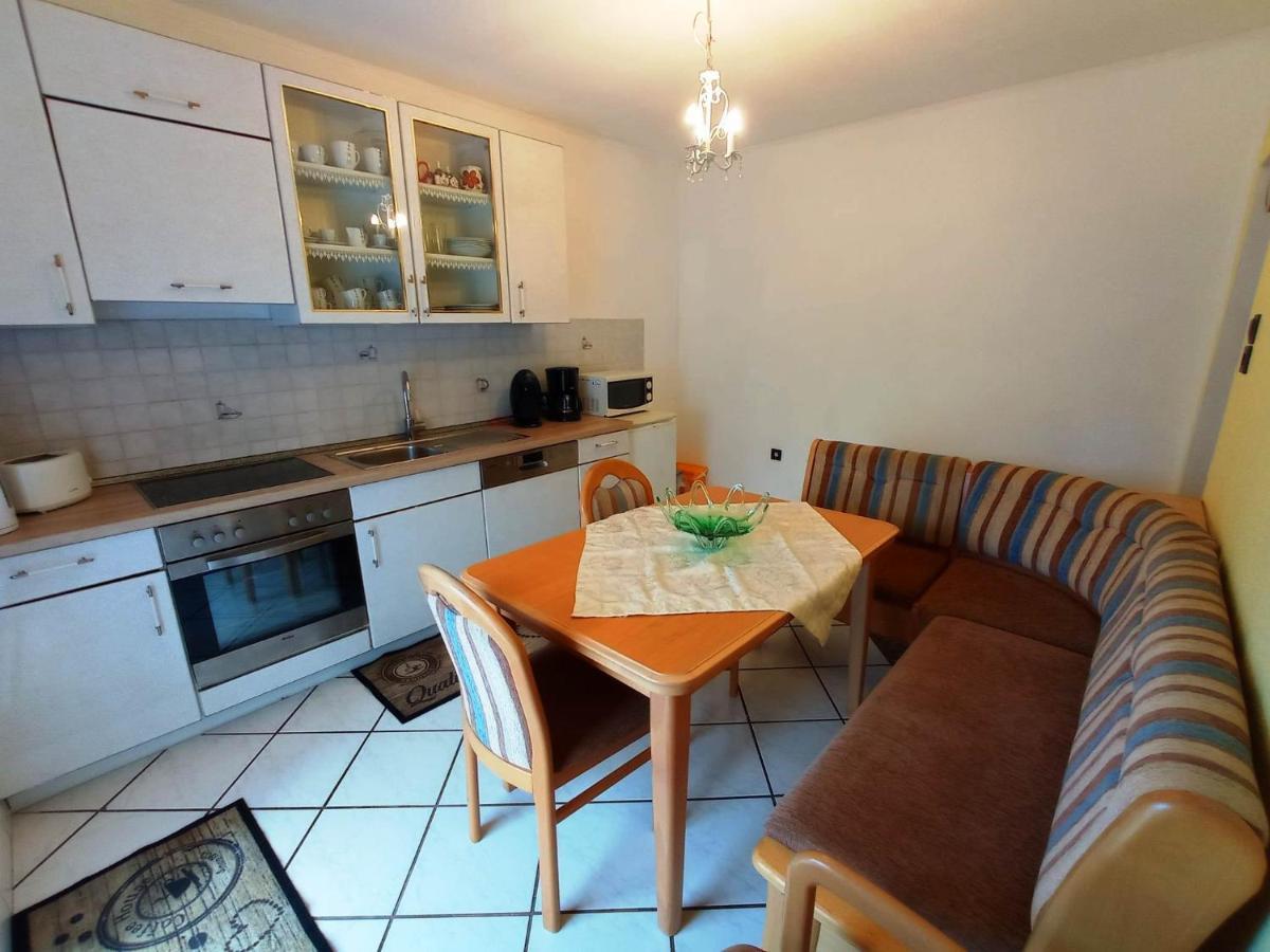 Monteur-, Ferienwohnung Mit Balkon In Hanau Bei Frankfurt Und Aschaffenburg Bagian luar foto